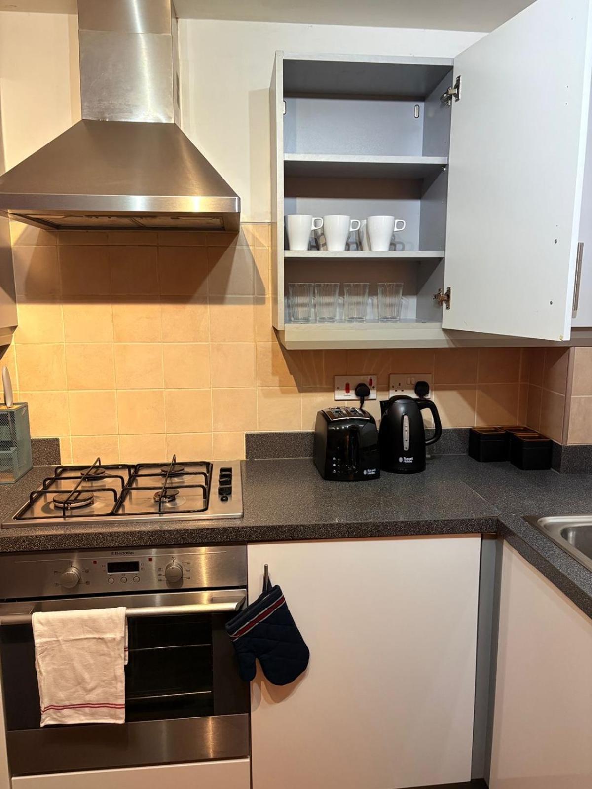 Apartment 2 Bedroom 2 Bathroom Ground Floor In Location