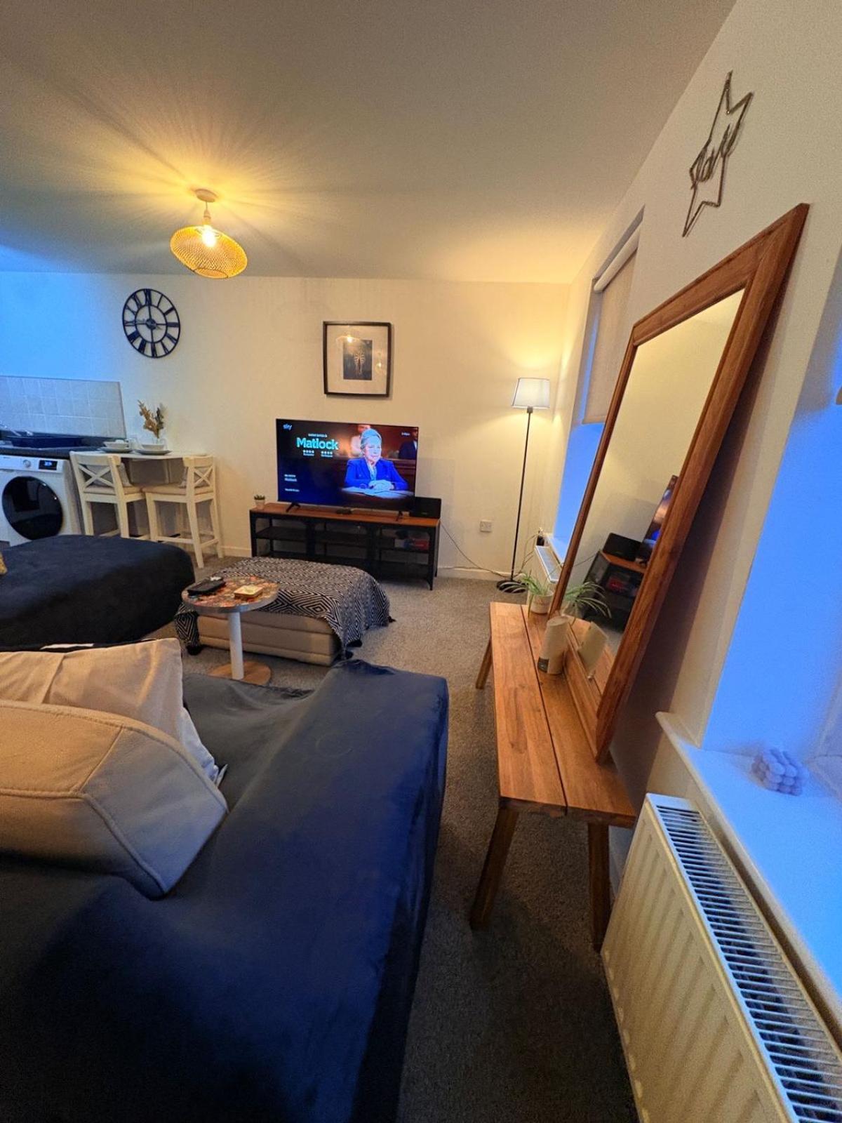 2 Bedroom 2 Bathroom Ground Floor In Location Apartment